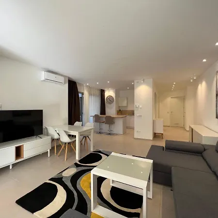 Daire Luxury Family Equilibrium By Altamarhomes *