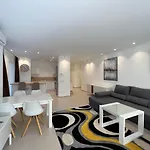 Luxury Family Equilibrium By Altamarhomes パルム・マール